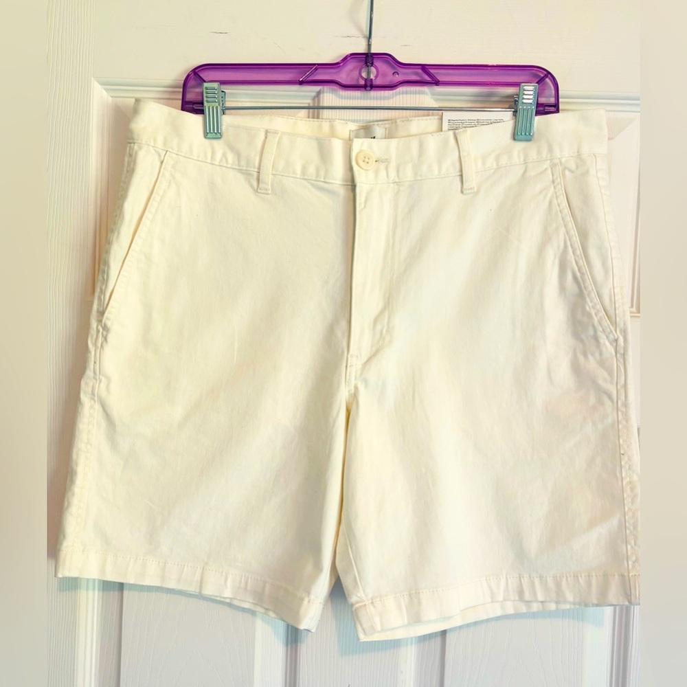 NWT H&M White Regular Fit Coupe Standard Cotton Shorts Men’s Size 34